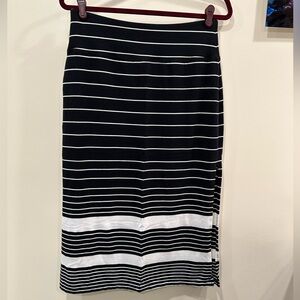 Athleta Oceana Midi Skirt with side slits size medium
